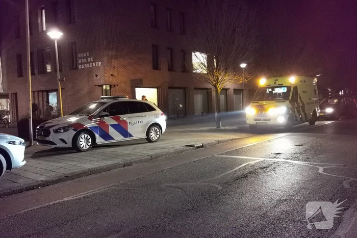 14-jarige jongen loopt naar gemeentehuis voor hulp na steekpartij
