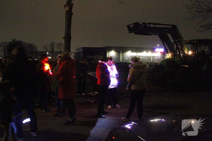 Grote opkomst bij lichtjestocht