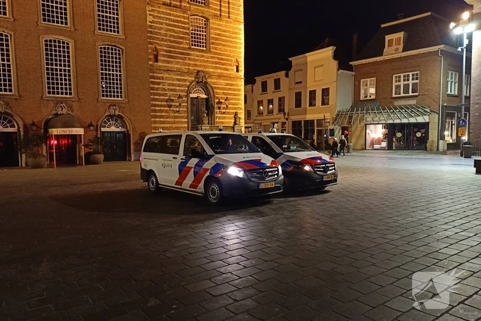 Grote opkomst bij lichtjestocht tegen coronamaatregelen