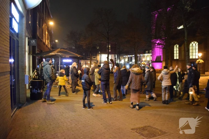 Fakkeltocht tegen coronamaatregelen