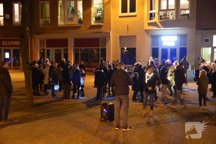 Fakkeltocht tegen coronamaatregelen