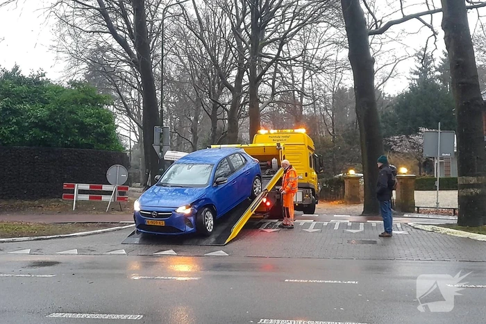 Twee auto's compleet in elkaar na ongeluk