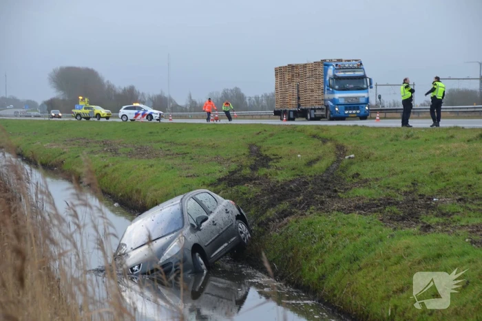 ongeval rijksweg a32 r 64,2 jirnsum