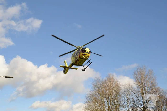 Traumahelikopter trekt veel bekijks