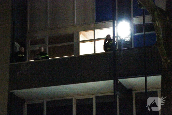 Grote politie-inzet na melding in flat