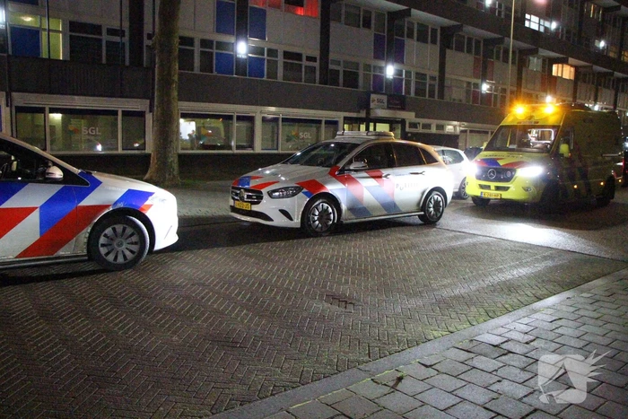 Grote politie-inzet na melding in flat