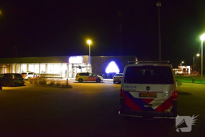 Politie doet onderzoek naar overval op supermarkt