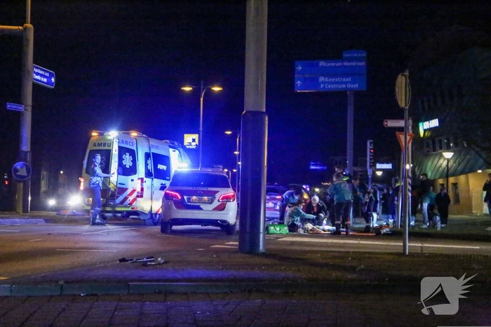 Automobilist vlucht na aanrijding met scooter