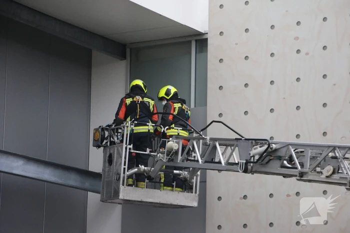 Gevelplaten Gamma losgewaaid door harde wind