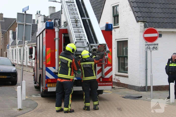Dak van woning gewaaid