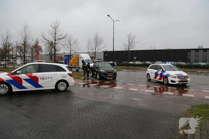 Schade na botsing tussen scooter en fietser