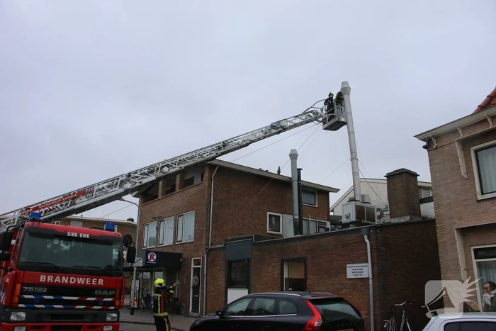 Schoorsteen dreigt om te waaien