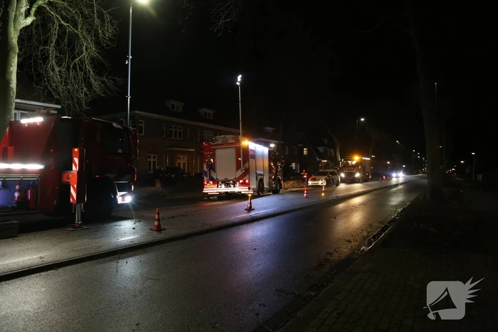 Brand in schoorsteen van woning