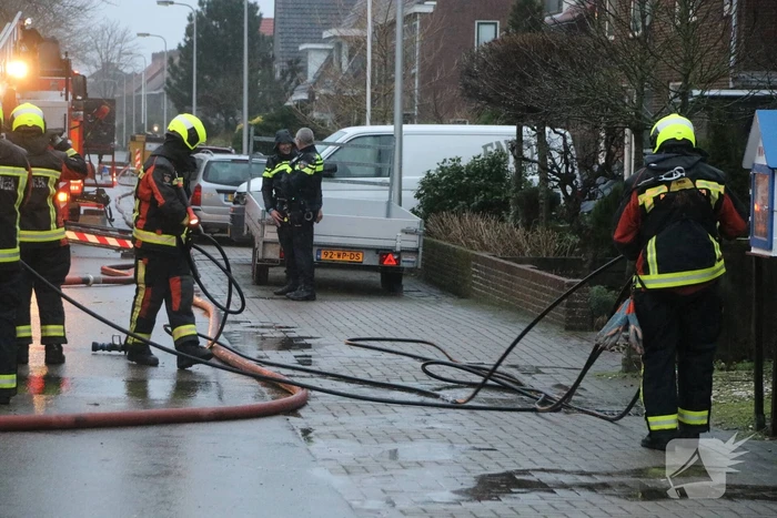 Veel schade aan woning vanwege brand in slaapkamer