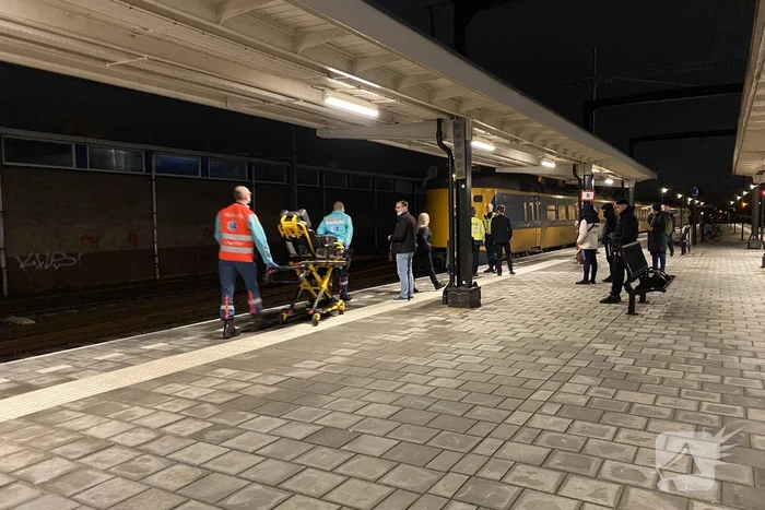 Hulpdiensten doen onderzoek op spoor
