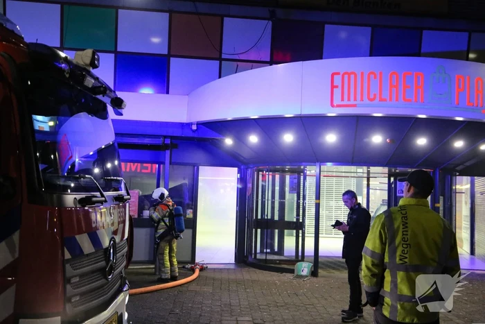 Twee gewonden bij brand in winkelcentrum