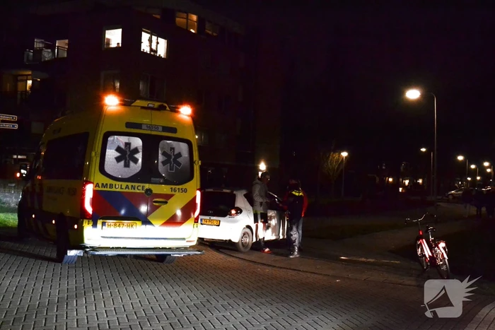 Fietser gewond bij botsing met auto