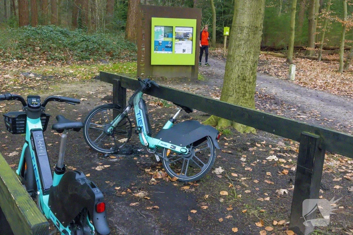 Opnieuw een elektrische deelfiets in brand