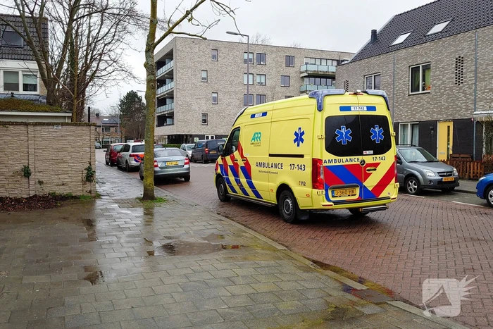 Man van dak gevallen tijdens werkzaamheden
