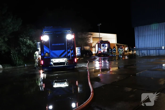 Grote brand in meerdere vrachtwagens