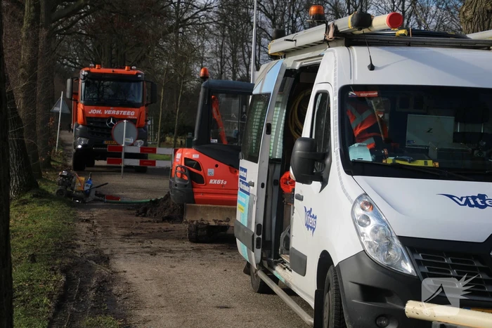 Weg afgesloten vanwege waterlekkage