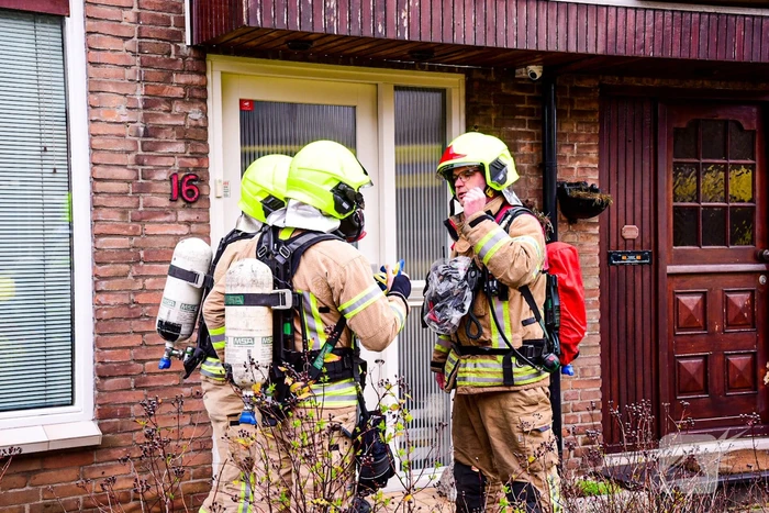 Bewoners uit woning gehaald na koolmonoxide-melding
