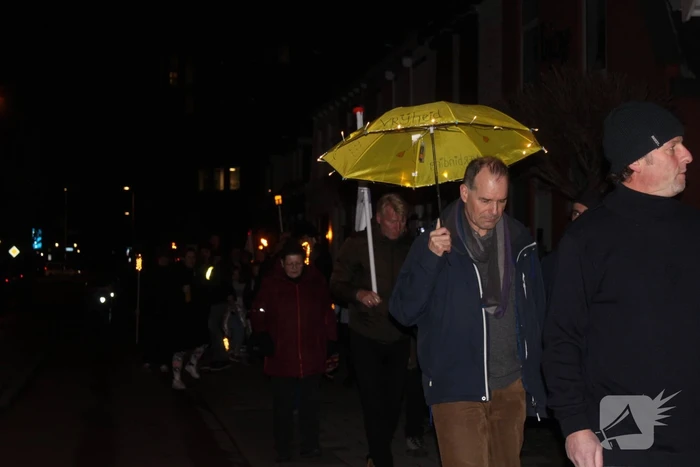 Fakkeltocht in Goes tegen coronamaatregelen