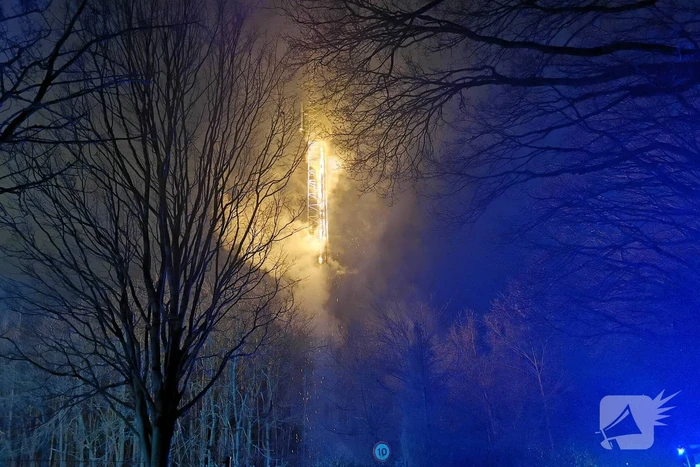 Zendmast in brand