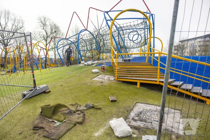 Start herstelwerkzaamheden De Draak na vandalisme