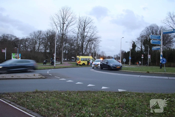 Ongeval tussen bakfiets en personenauto