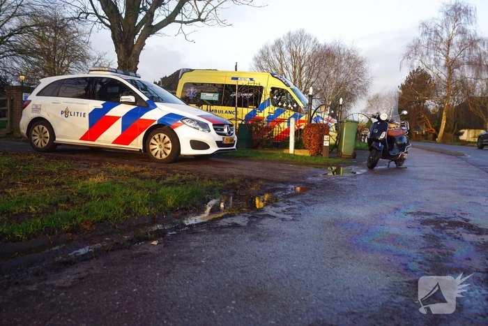 Scooterrijder gewond bij verkeersongeval