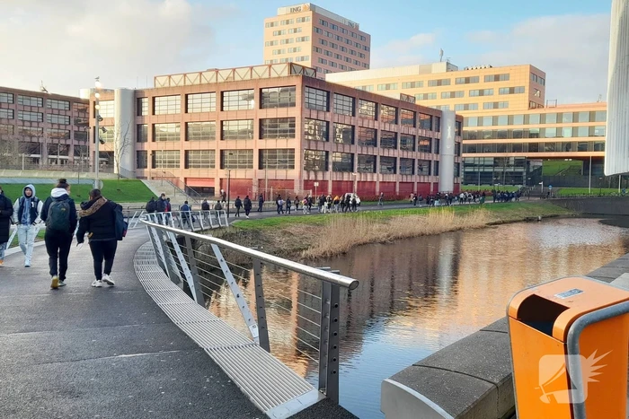 ROC ontruimd vanwege waterlekkage