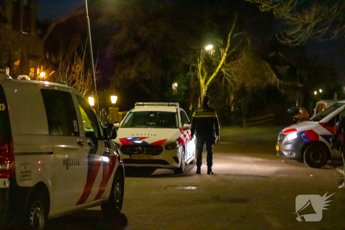 Politie doet onderzoek naar steekpartij