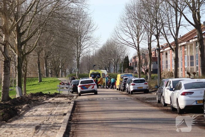 Fietser gecontroleerd na botsing met auto