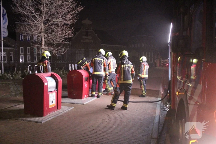 Brand in ondergrondse container snel geblust