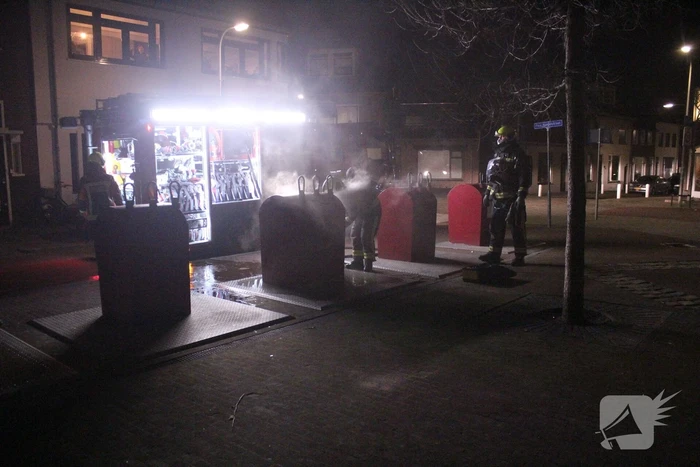 Brand in ondergrondse container snel geblust