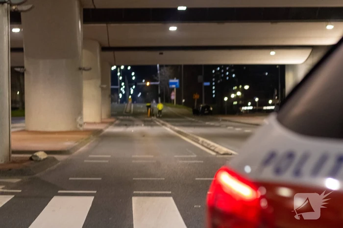 Gewonde bij botsing tegen verkeerspaal