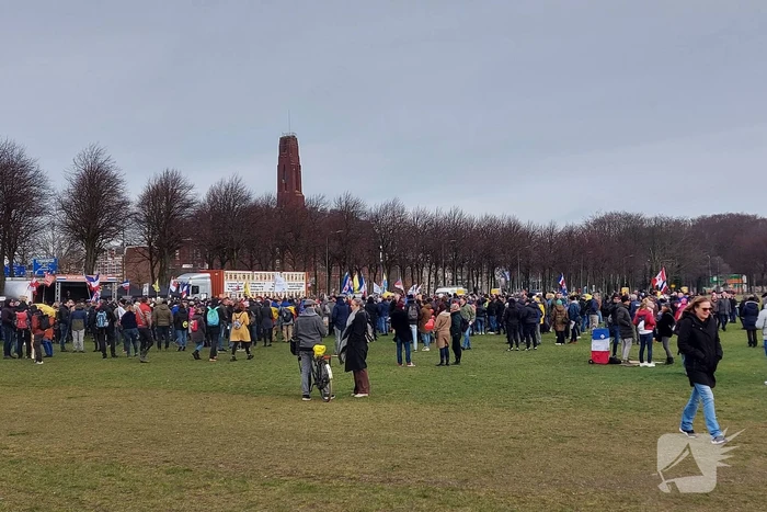 Corona demonstratie van start op Malieveld