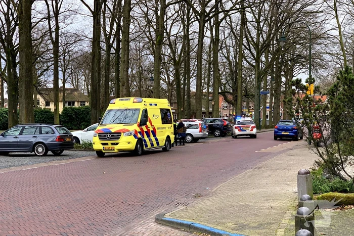 Scooterrijder gewond bij botsing met auto