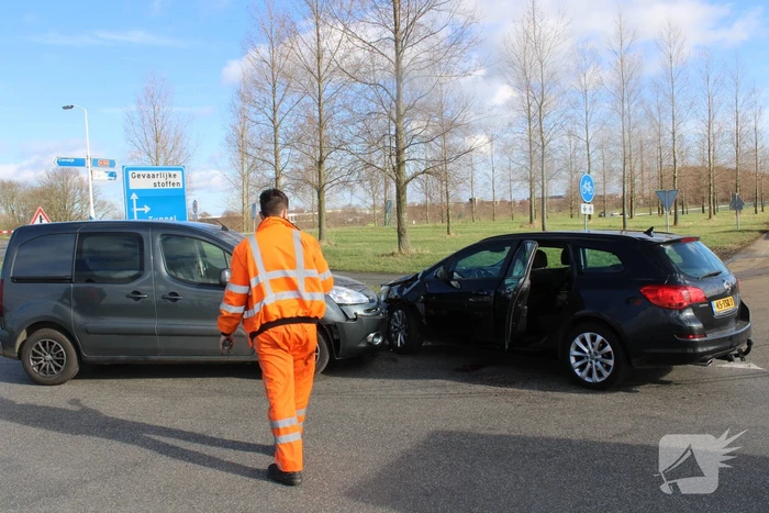 Gewonden bij aanrijding op kruising