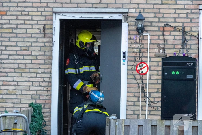 Brandweer blust flinke brand in woning