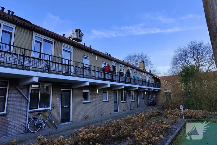 Bewoonster gewond door keukenbrand