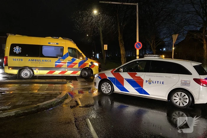 Voetganger geschept op zebrapad