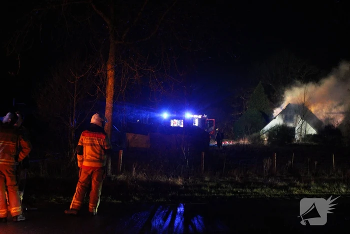Veel rookontwikkeling bij uitslaande brand