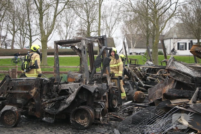 Grote brand verwoest schuur
