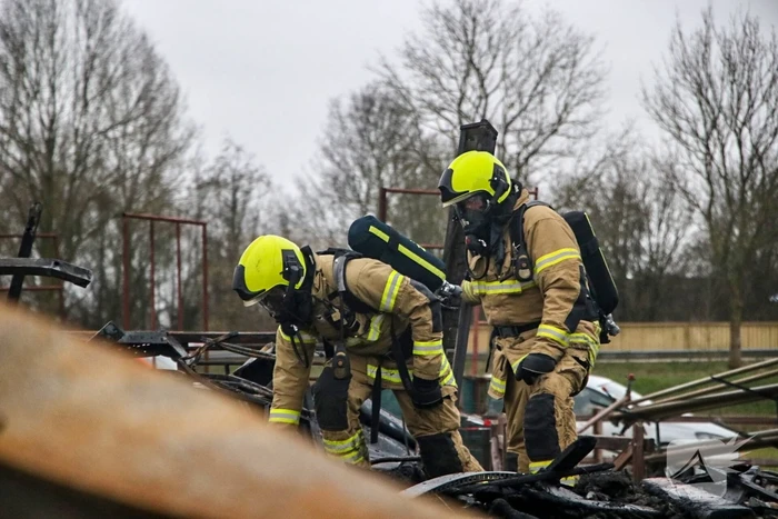 Grote brand verwoest schuur