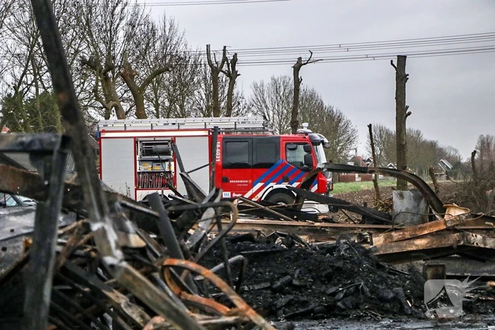 Grote brand verwoest schuur