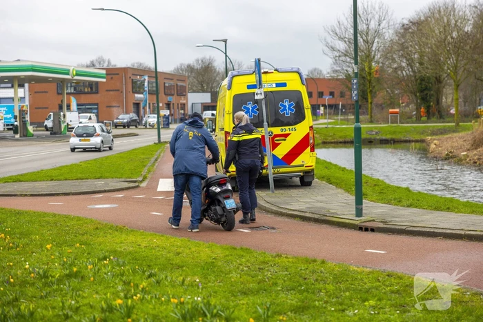 Scooterrijder gewond bij aanrijding
