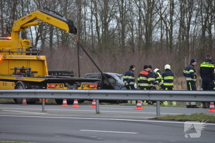 Automobilist zwaargewond bij verkeersongeval