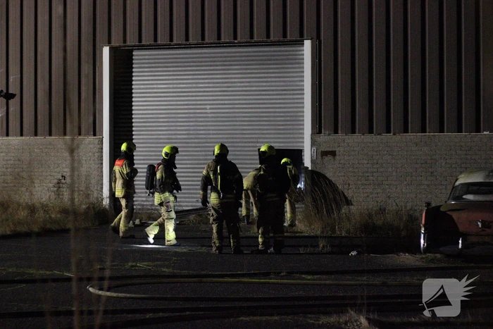 Grote brand in bedrijfspand